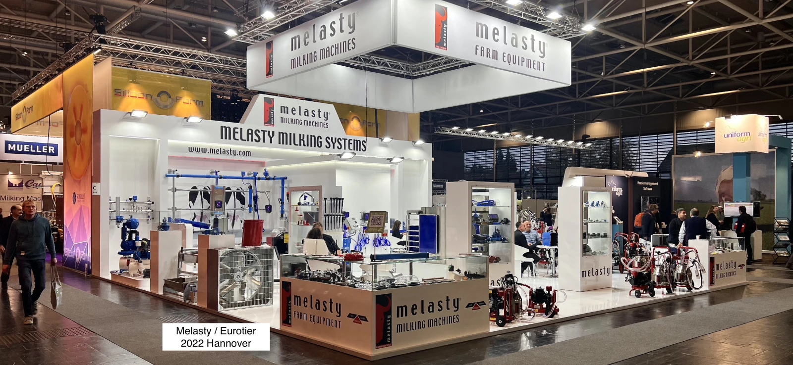 Melasty EuroTier Hannover fuarında sergileme ve görüşme alanları