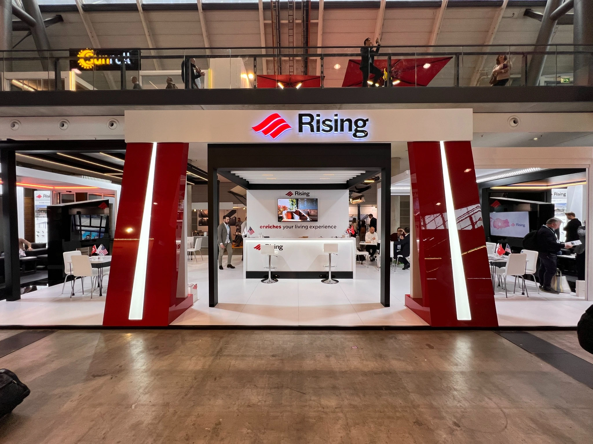 Rising fuar standının gerçek uygulama fotoğrafı