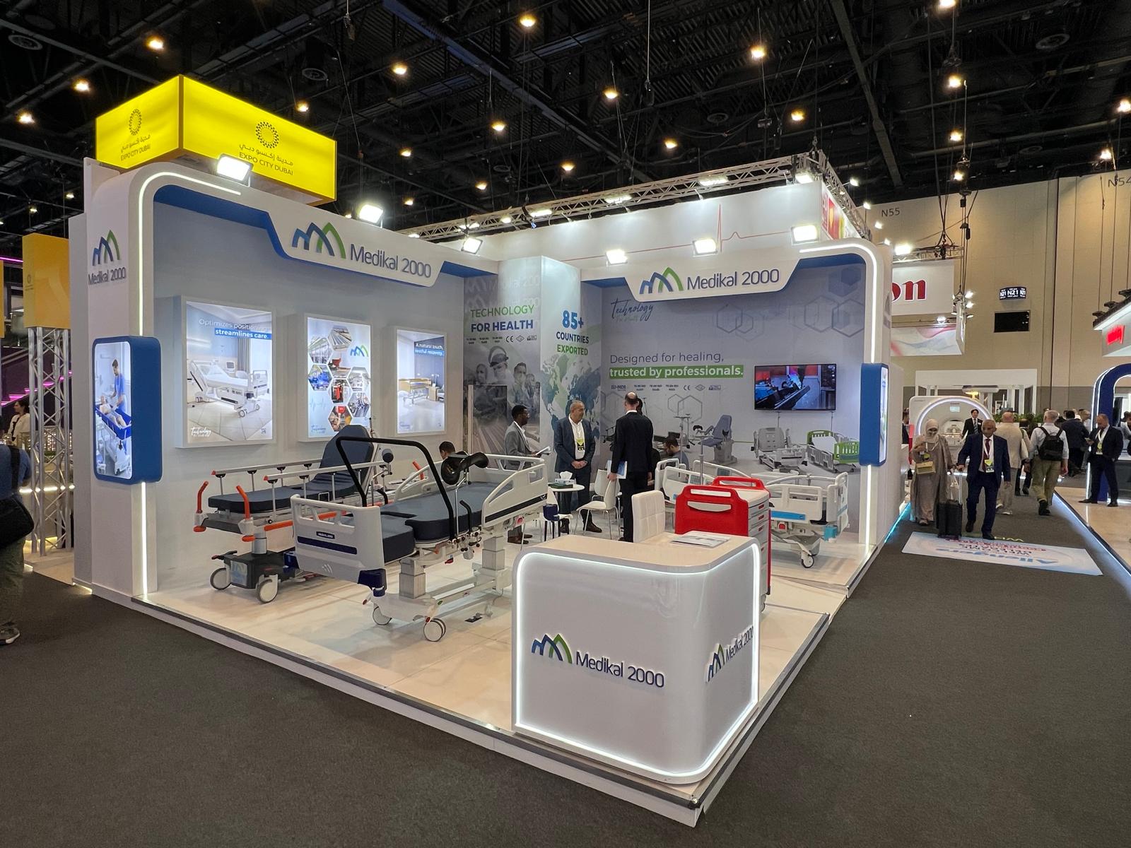 Medikal 2000 · WHX Dubai — standın genel görünümü
