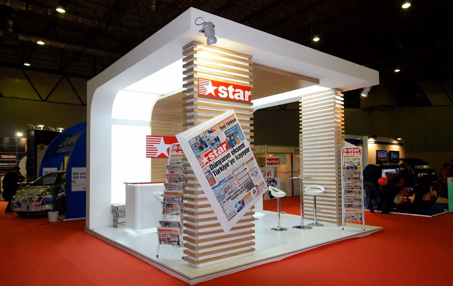 STAR GAZETESİ AUTOSHOV FUAR STANDI