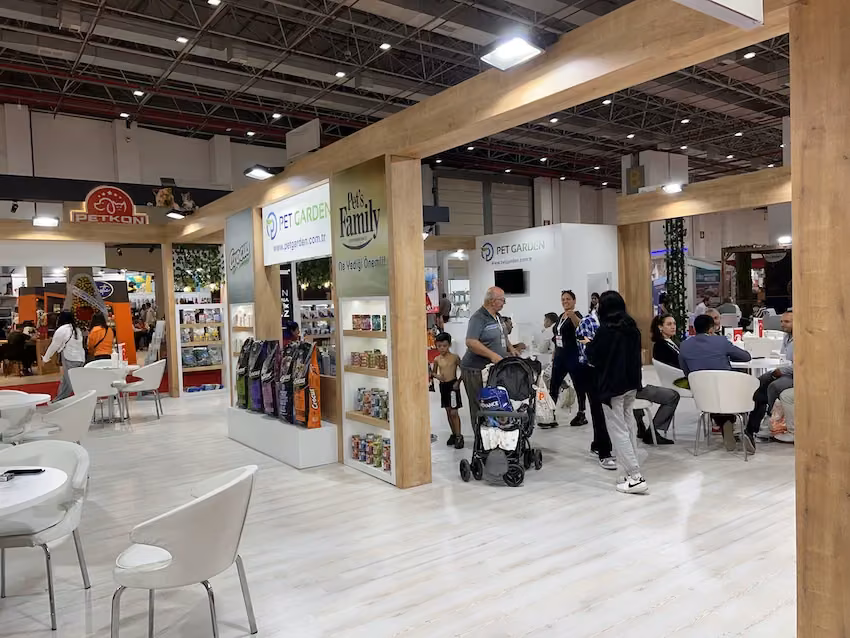 turkey-fair-stand